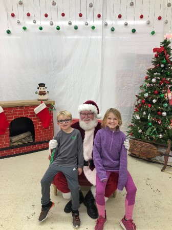 kids with santa